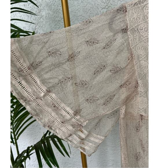 Anthropology by Meadow Rue Aeris Silk Blouse - Delicate and Feminine, Size Small - Picture 8 of 15